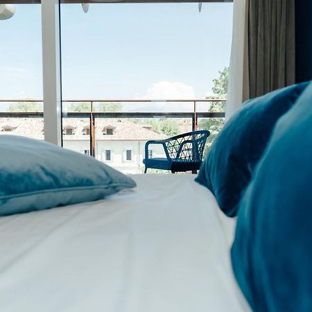 C House Rooms Lake Peschiera del Garda Zewnętrze zdjęcie