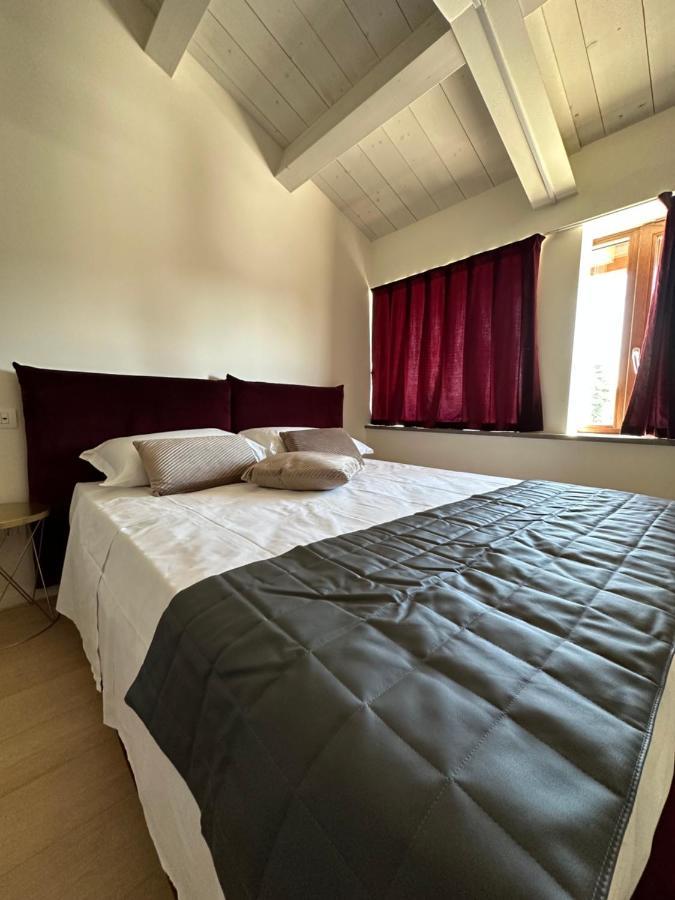 C House Rooms Lake Peschiera del Garda Zewnętrze zdjęcie