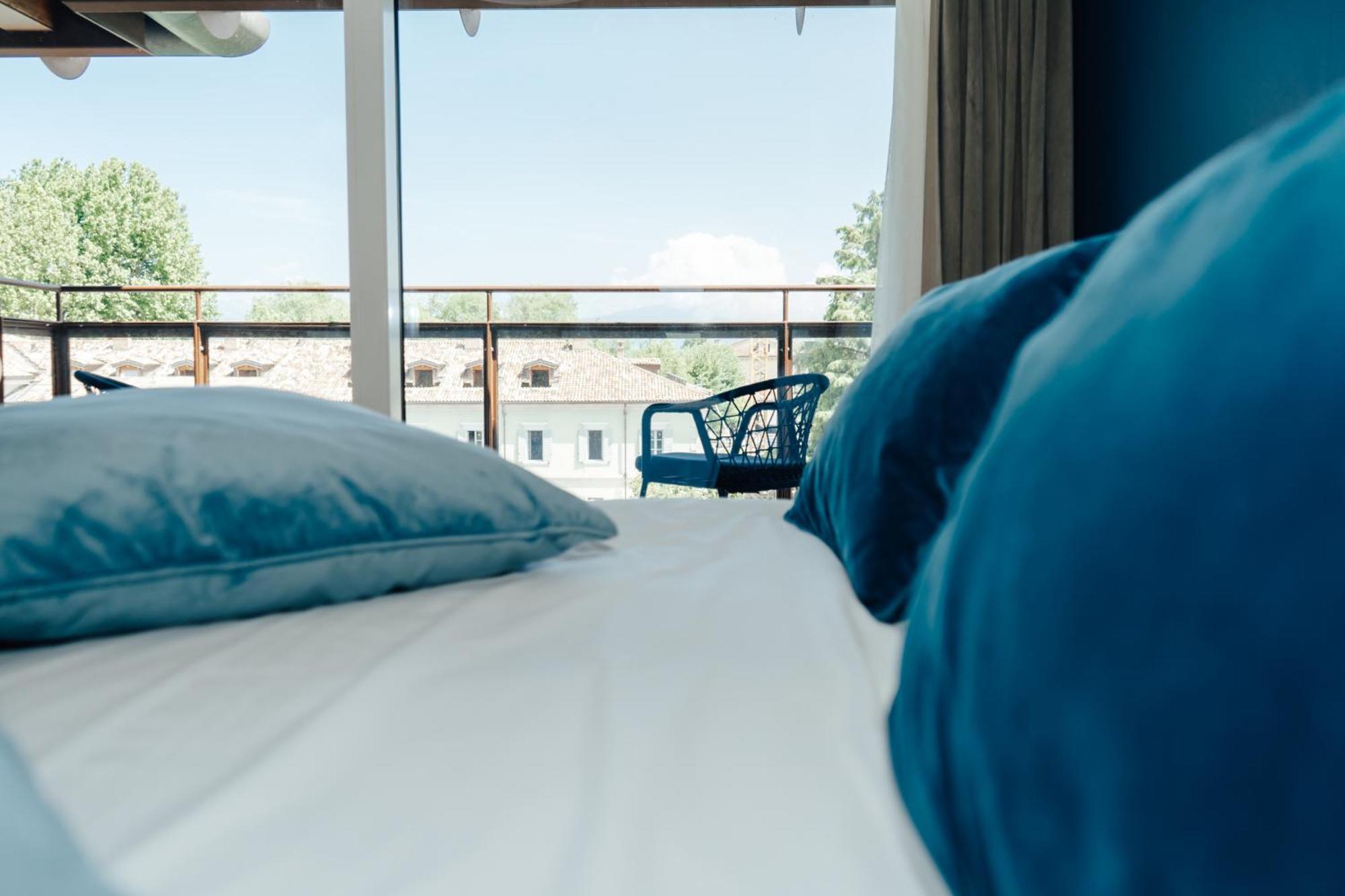 C House Rooms Lake Peschiera del Garda Zewnętrze zdjęcie