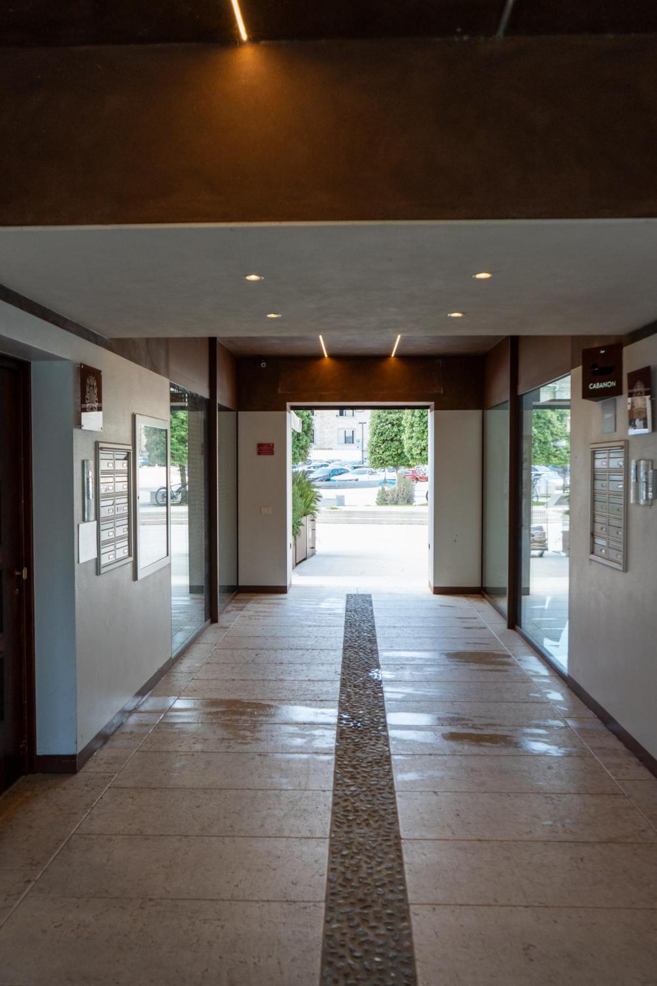 C House Rooms Lake Peschiera del Garda Zewnętrze zdjęcie