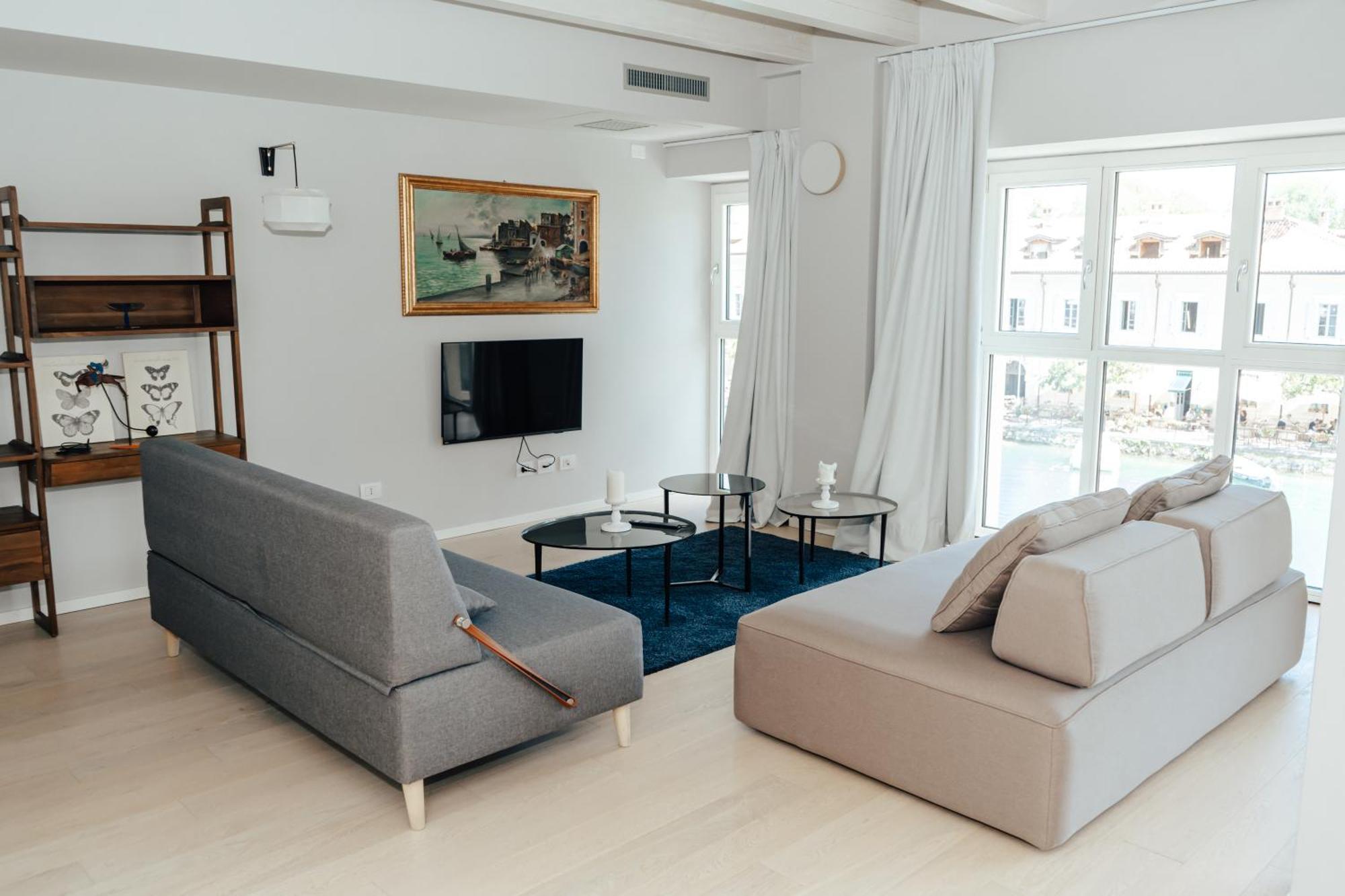 C House Rooms Lake Peschiera del Garda Zewnętrze zdjęcie