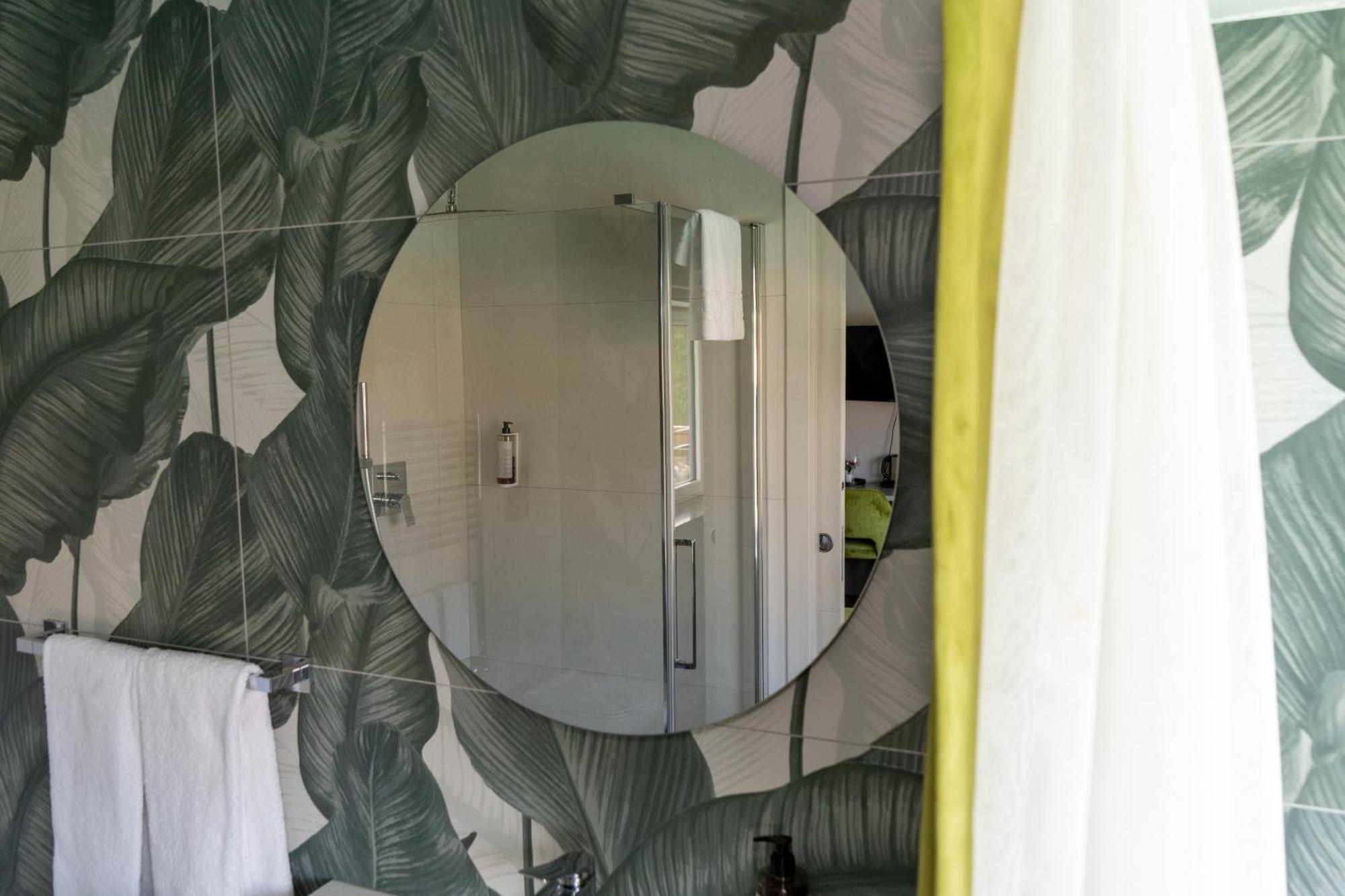 C House Rooms Lake Peschiera del Garda Zewnętrze zdjęcie